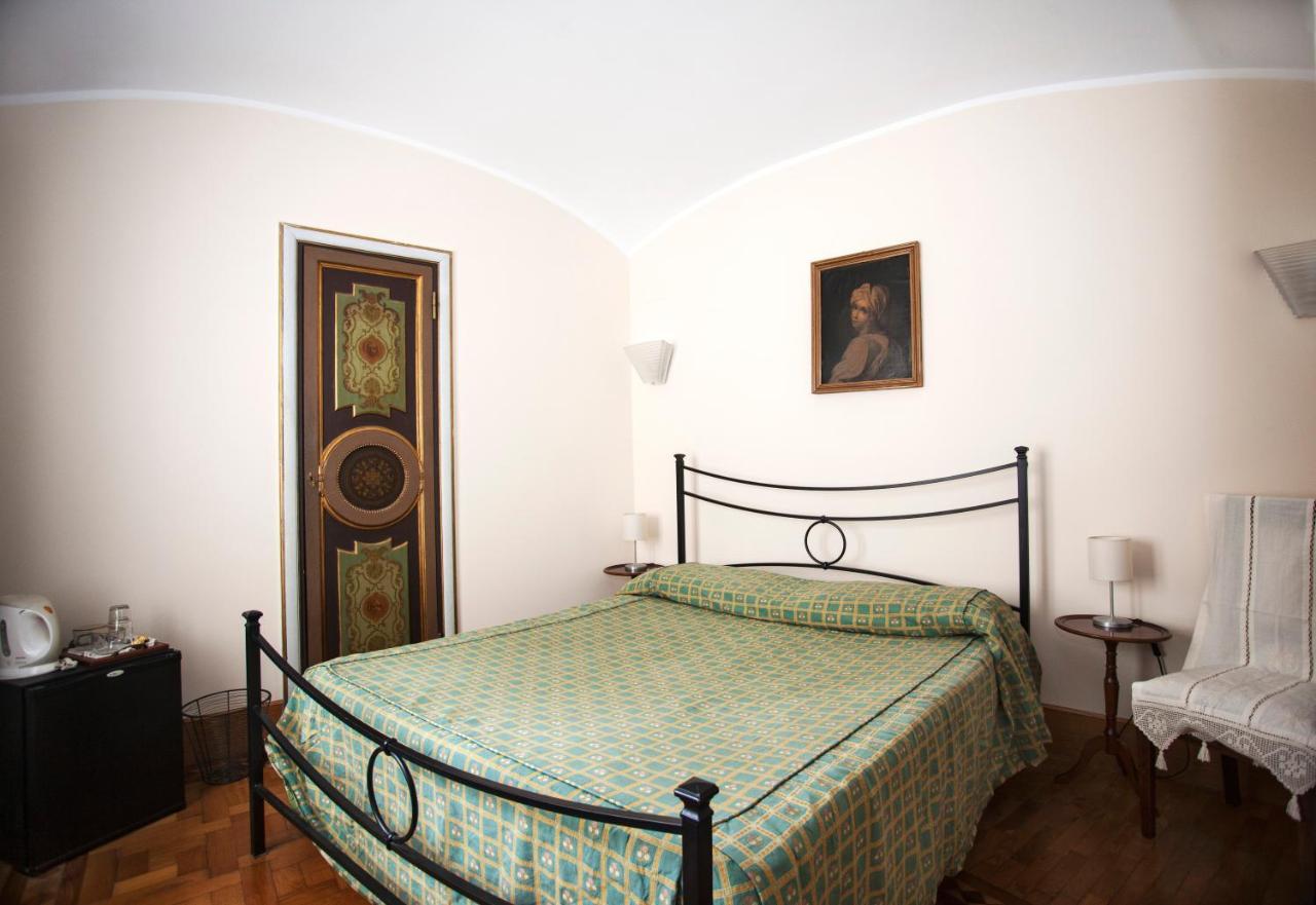 Bed and Breakfast Martina House Рим Экстерьер фото